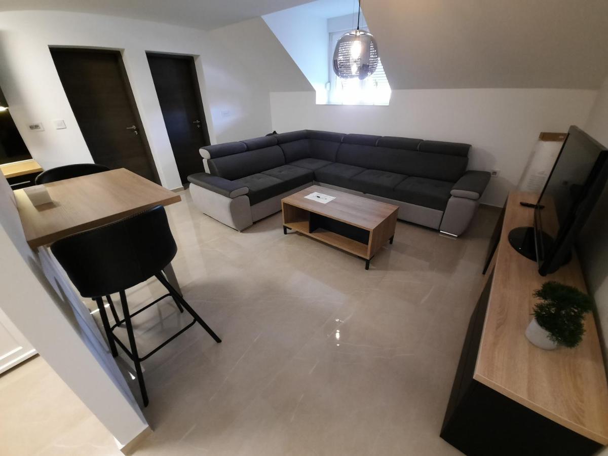 Apartmani New York Nova Gradiska Eksteriør bilde